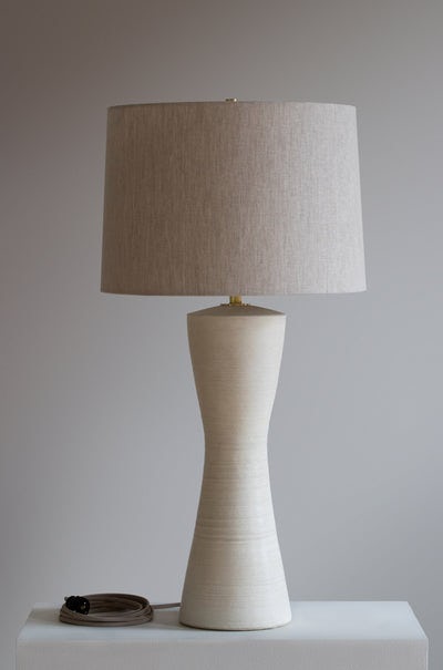 Albia 30" Lamp (1)